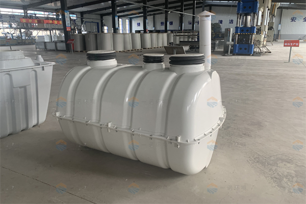 玻璃鋼化糞池使用時(shí)的重點(diǎn)事項(xiàng)! 玻璃鋼化糞池使用時(shí)的重點(diǎn)事項(xiàng)!